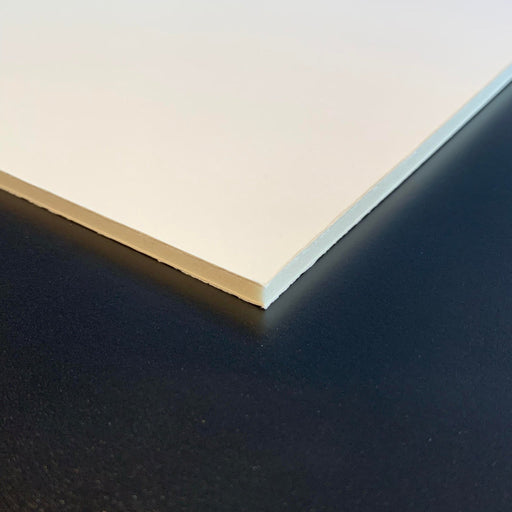 Kapaline 5mm 140x300 wit (18 platen) - foamboarden.nl